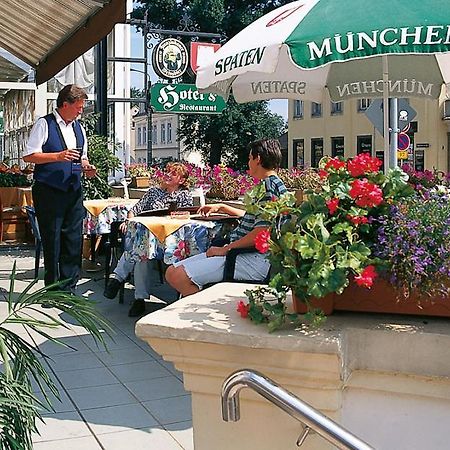Hotel - Restaurant Kurhaus Klotzsche Dresden Eksteriør bilde